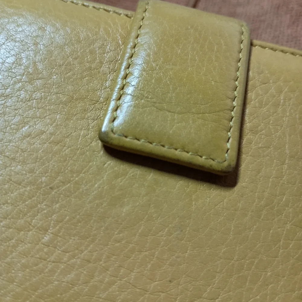 Gucci authentic soho